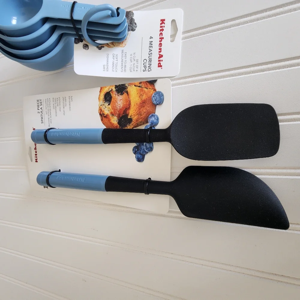 KitchenAid Spatula Set in Blue (2 piece set) & 4 measuring cups kitchen …